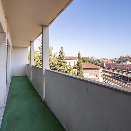 Cosy Et Raffine Proche Gare Apartment